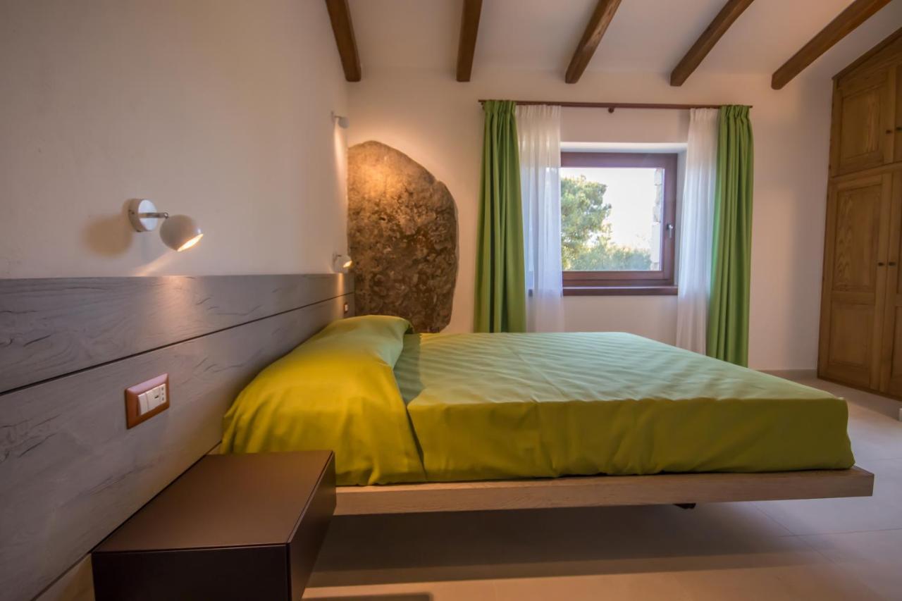 Villa Ginepro Dorgali Exteriör bild